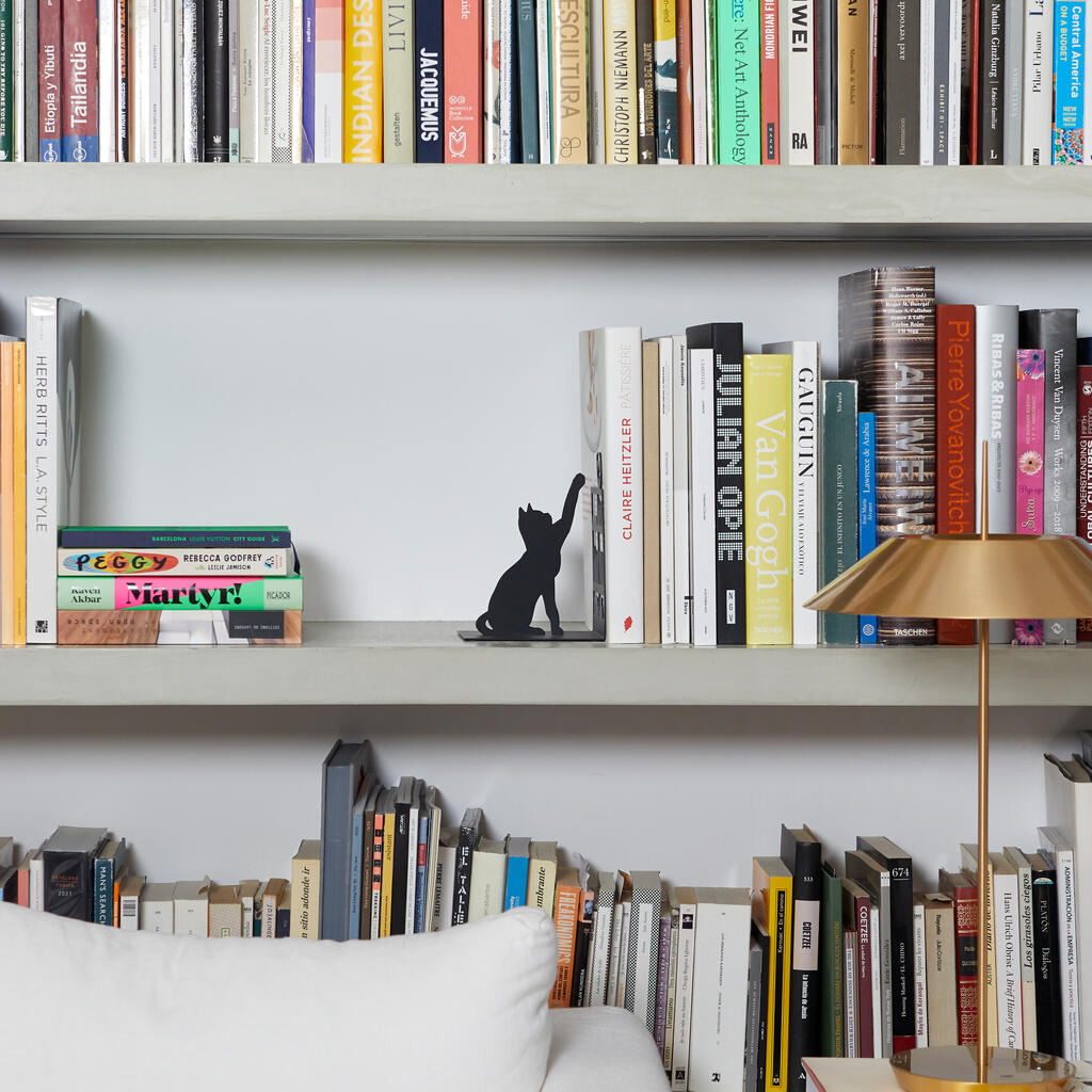 Sujetalibros Fishing Cat negro metal