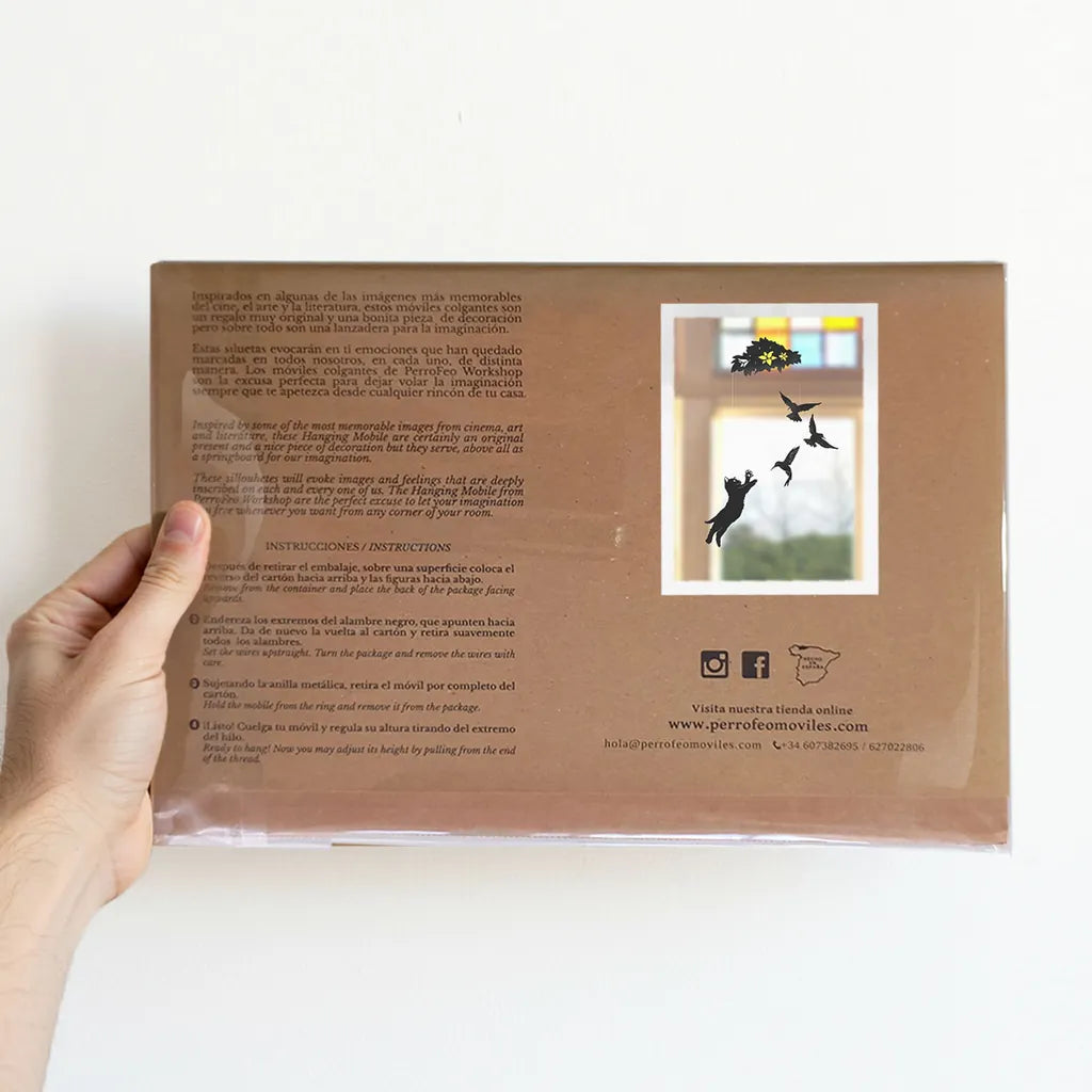 Gato y colibrís – móvil colgante decorativo